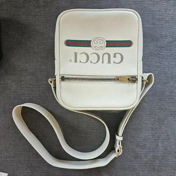 Gucci Men's Authentic White Logo Print Leather Messenger Crossbody Bag - Picture 6 of 13
